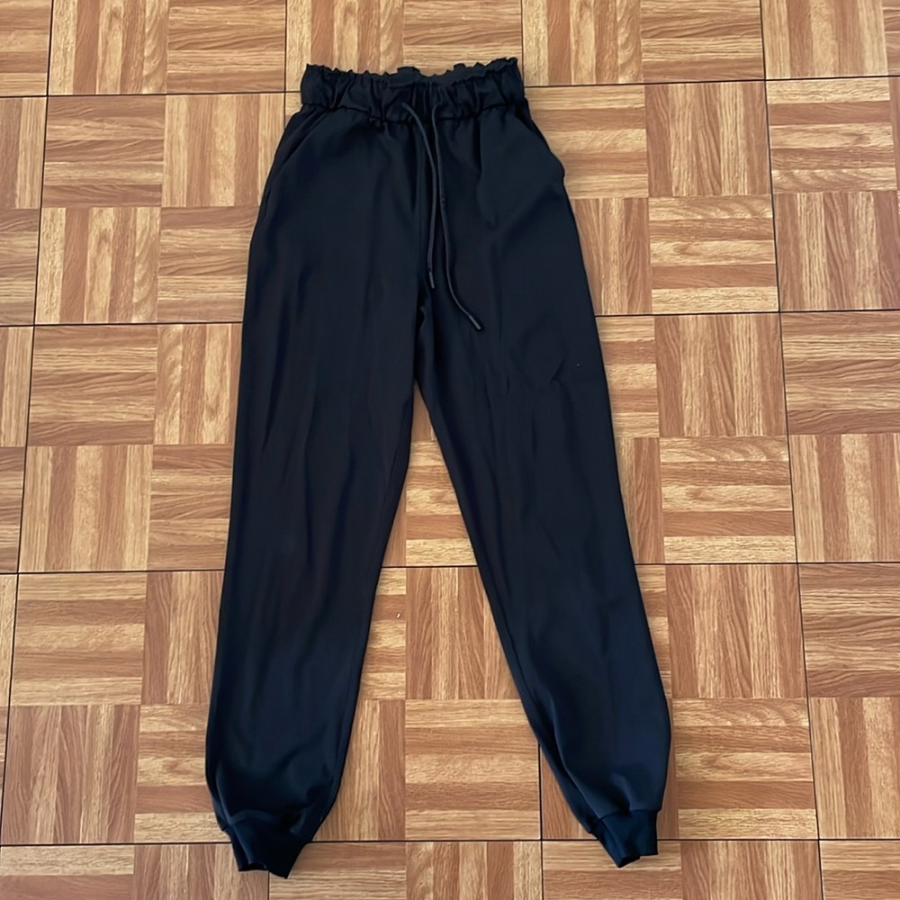 Lululemon Stretch High Rise Jogger-Black